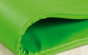 Flexibkle, thick foam mat